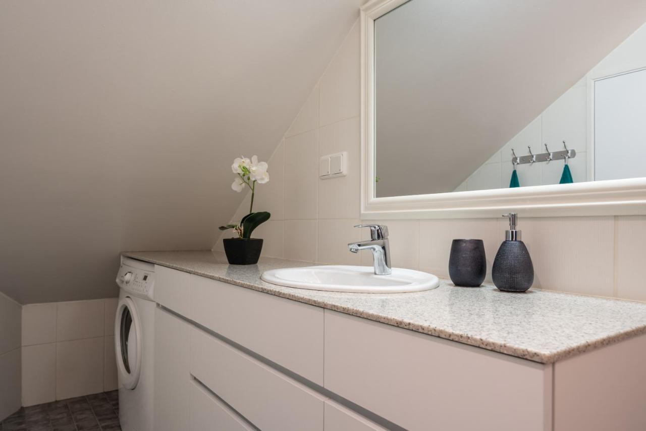 R43 Apartment Tallinn Extérieur photo